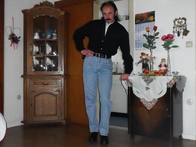 Andys123, 48 - Mitglied aus Lingen