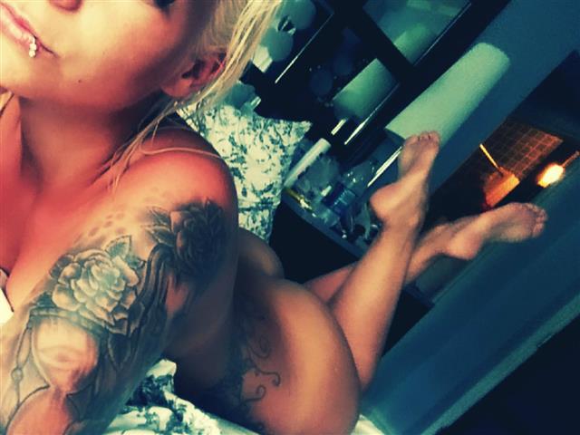 Profilbild von Lisschen, 24 Jahre - sucht Parkplatzsex Kontakte