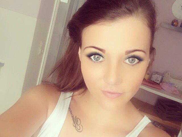 Profilbild von Lynn1994, 21 Jahre - sucht Parkplatzsex Kontakte